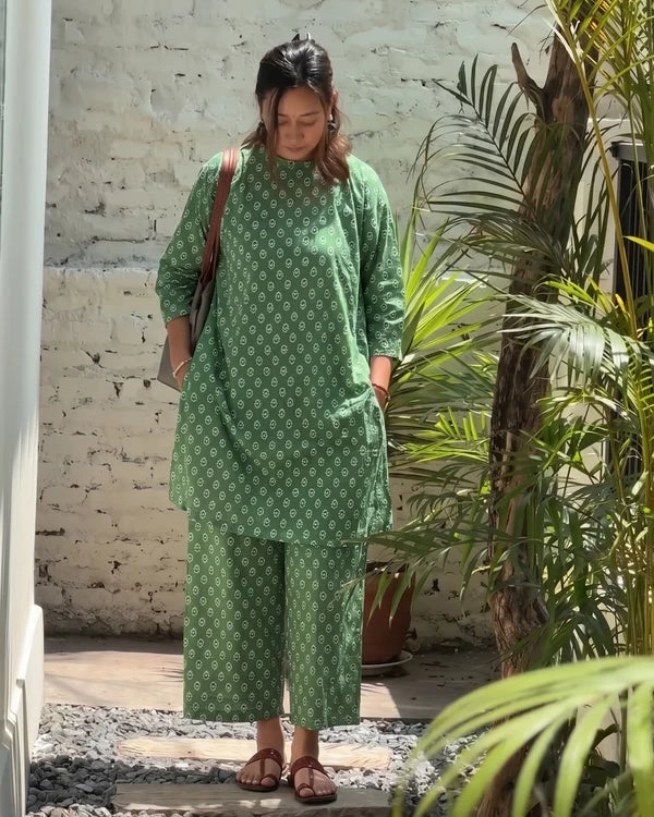 Floral Cotton Co-ord Straight Tunic & Trousers (Green)