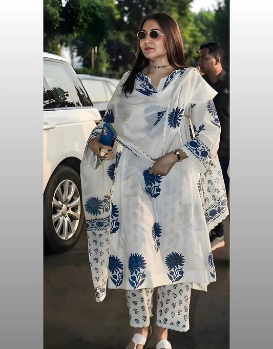 Anushkas White print Cotton kurta Set