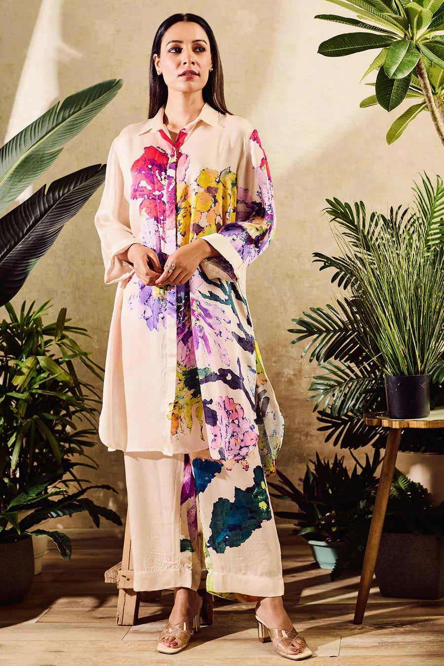 Off White Printed Flower Collared Co-ord Set